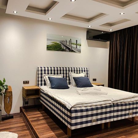 Apartment Lupacova Прага Экстерьер фото